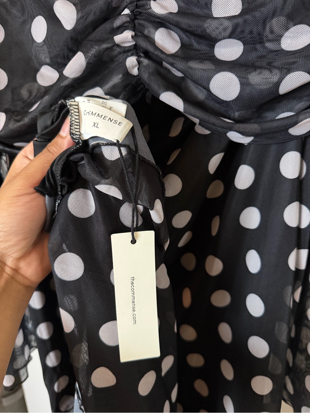 NWT - XL - Commense Off-Shoulder sheer Black & White Polka Dot Maxi Dress - Picture 5 of 7